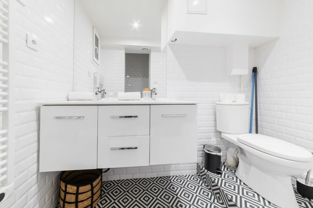 Jolie 2 Pieces 35M2 Bien Equipee 4P - Paris 20 - Flat-Guest Apartment ภายนอก รูปภาพ